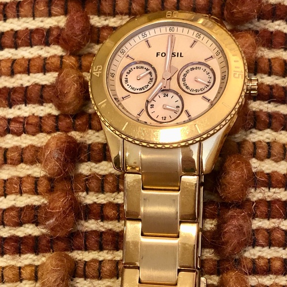 Fossil Stella Stainless Steel Gold Chronograph Wrist Watch - Picture 4 of 10